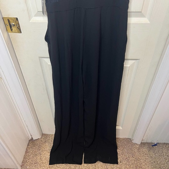 NWT Lulu’s Black Lace V-Neck Tank Top Jump Suit Straight Leg Size Small - Picture 8 of 11